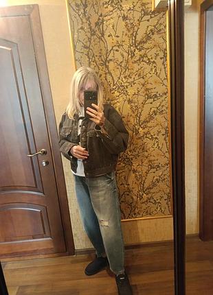 Жіноча куртка levis 7