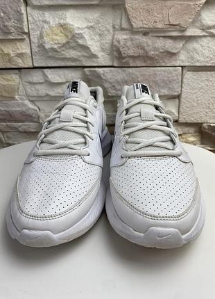 Оригінальні кросівки nike todos 3