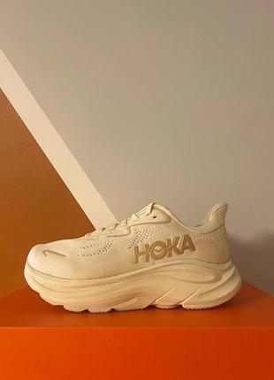 Жіночі кросівки hoka clifton 10
