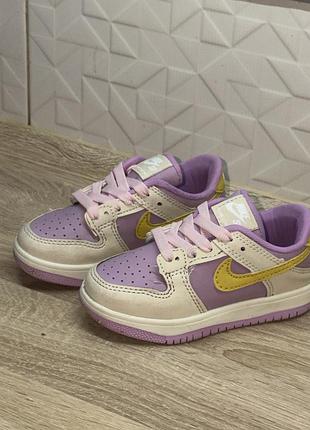 🌸 ніжні та стильні дитячі кросівки nike sb dunk low pro — яскравий тренд для вашої принцеси!
