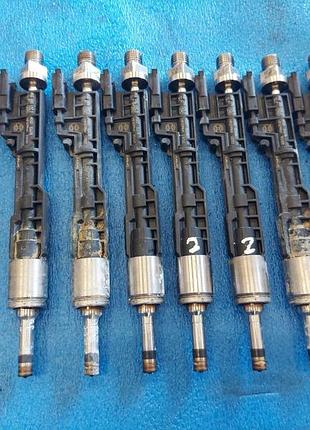 Форсунка паливна bmw 4.4 v8 n63b44c bosch бензинова 0261500356 б/у оригінал