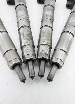 Форсунка дизельна bmw e60 e90 e87 2.0d 7797877-05 3
