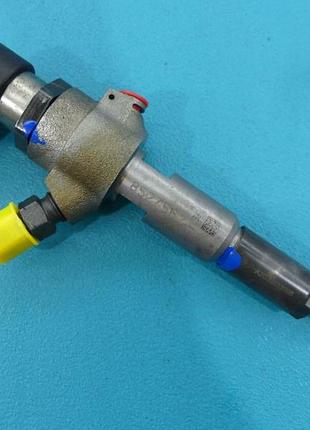 Форсунка топливная mazda 2 ii 9645988580 1.4 citd б/у оригинал