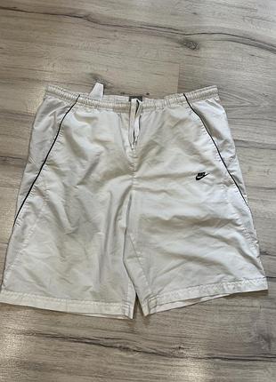 Білі шорти nike vintage