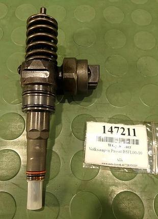 Топливный насос passat b5 1.9 tdi 130km avf насос 038130073a б/у оригинал