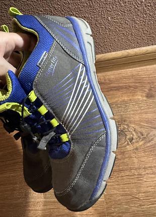 Кроссовки детские/подростковые superfit gore-tex 38 розмір
