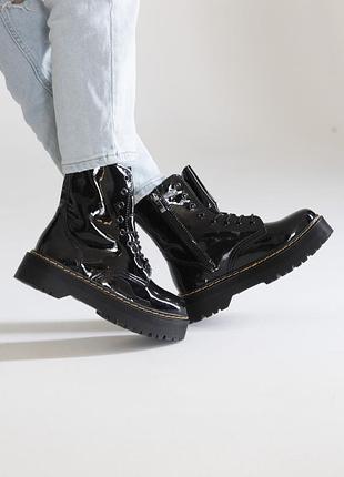 Ботинки dr.martens 3