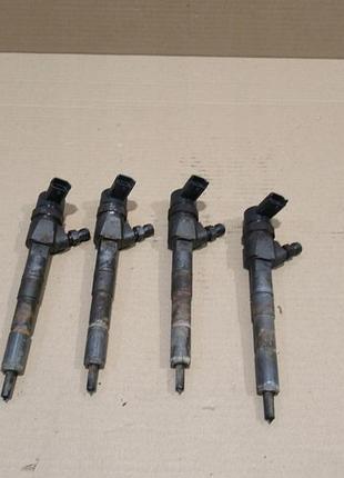 Форсунка дизельна 0445110243 opel vectra c 1.9cdti 16v