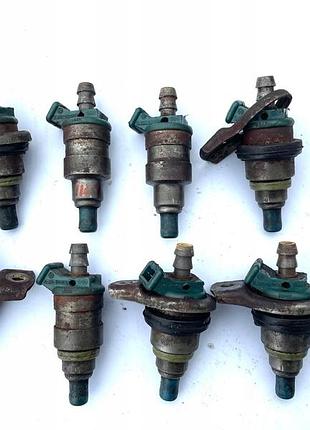 Форсунка паливна bosch mercedes w114 w116 r107 w108 w109 c126 c107 б/у оригінал