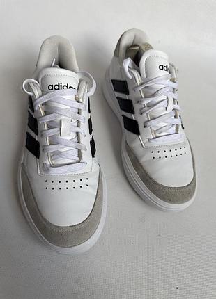 Кросівки adidas 2