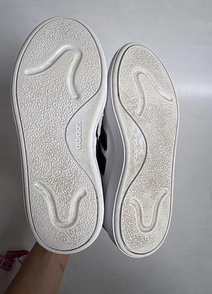 Кросівки adidas 5