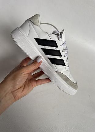 Кросівки adidas 7