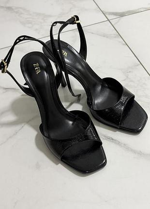 Туфлі zara, розмір 40 — стан нових
