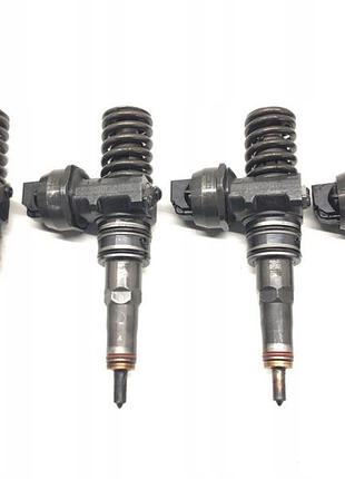 Форсунка топливная бензинова vw bora i 038130073aj 1.9 б/у оригинал