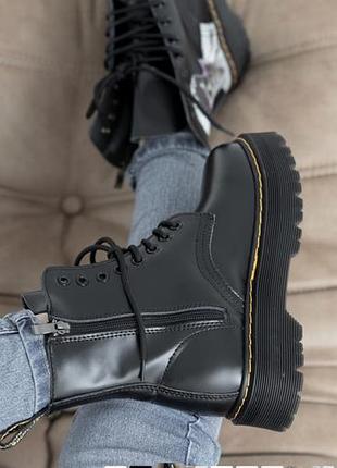Женские ботинки dr.martens 3
