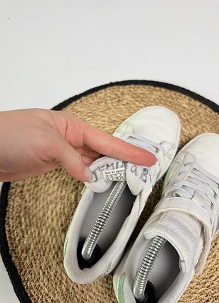 Кросівки adidas для дівчинки 8