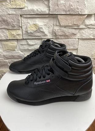 Оригінальні кросівки reebok freestyle hi