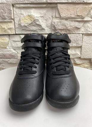 Оригінальні кросівки reebok freestyle hi 3