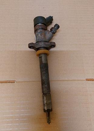 Форсунка дизельна bosch ford peugeot 1.6 hdi 0445110239
