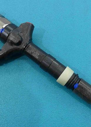 Форсунка дизельна toyota avensis ii t25 23670-0g010 2.0
