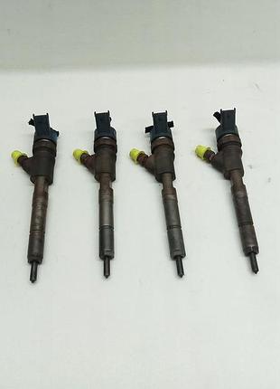 Форсунка дизельна toyota yaris 1.4 d4d 0445110085 23670 33010