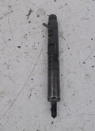 Форсунка дизельна 28232251 166001137r 1.5 dci renault