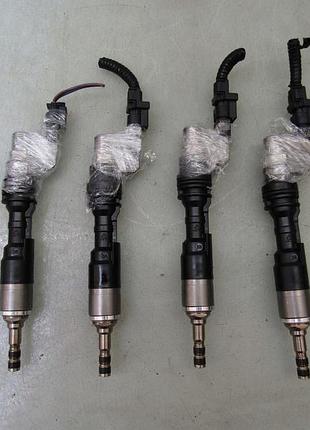 Форсунка топливная mazda cx-30 2.0 skyactiv-x 20r бензинова hf0113250b 3 bp б/у оригинал