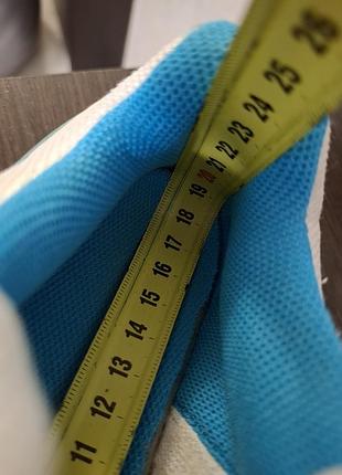 Кросівки для дівчинки nike lykin 11.  30р 8