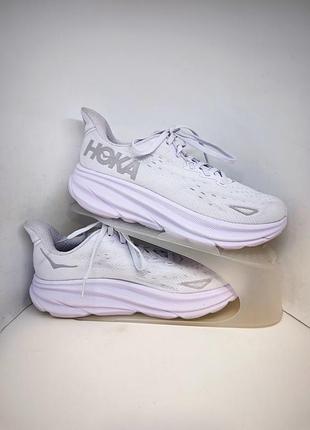 Кросівки жіночі hoka one one clifton 9 wide (1132210-ncsw) для бігу 
оригінал,ідеальний стан