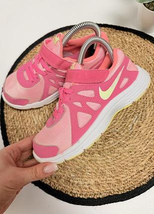 Кросівки nike для дівчинки 6
