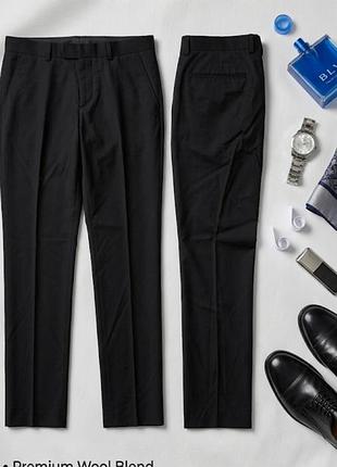Класичні жіночі брюки h&m — ідеальний силует та комфорт.