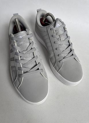 Кросівки adidas 2
