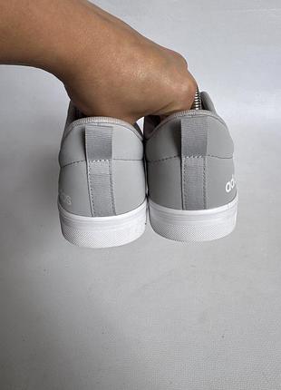 Кросівки adidas 4
