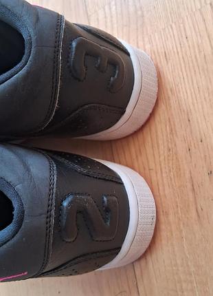 Кроссовки 37 nike jordan 4