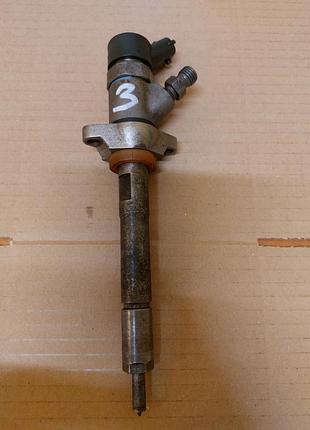 Форсунка дизельна peugeot 1.6hdi bosch 0445110259