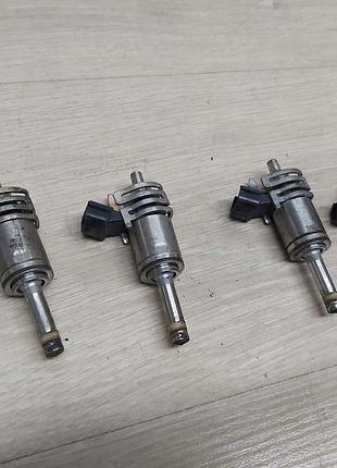 Форсунка топливная toyota oe 23250-47070 б/у оригинал