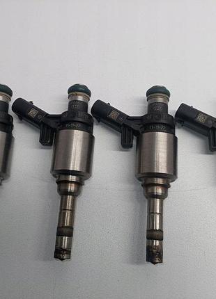 Форсунка топливная audi oe 06h 906 036 n бензинова б/у оригинал