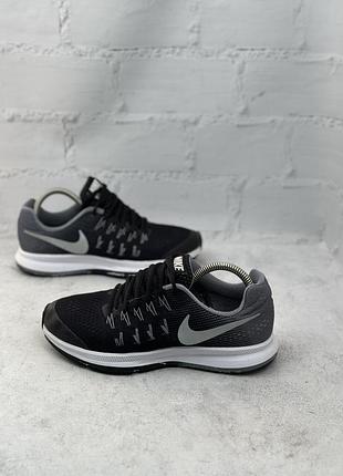 Жіночі спортивні кросівки nike zoom
