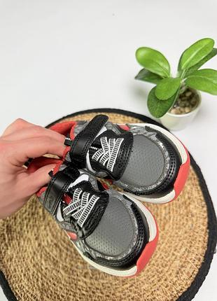 Кросівки clarks для хлопчика 3