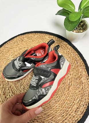 Кросівки clarks для хлопчика 5