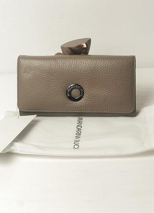Шкіряний гаманець mandarina duck mellow clip taupe