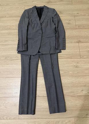 Костюм hugo boss вовна