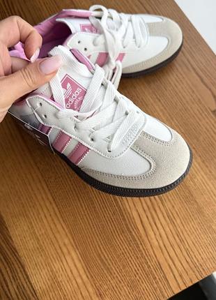 Кросівки adidas 33 2