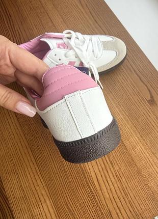 Кросівки adidas 33 7