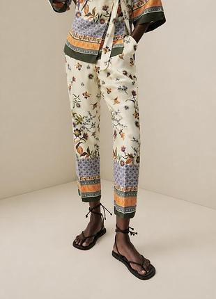 Атласні квіткові штани, брюки з кишенями zara