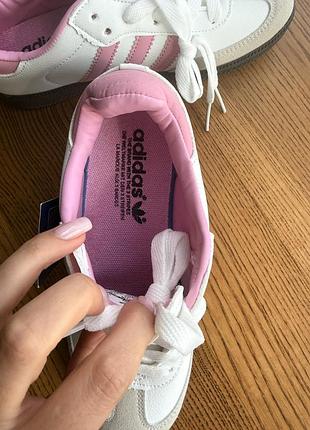 Кросівки adidas 33 4