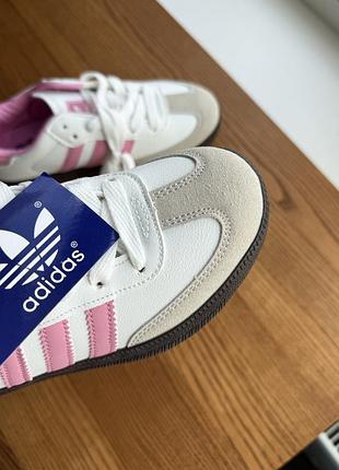 Кросівки adidas 33 10