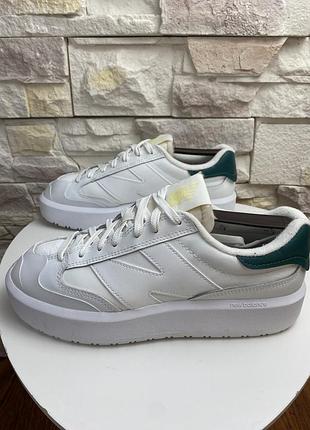 Оригінальні кросівки new balance ct302