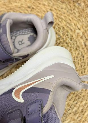 Кросівки nike для дівчинки 8