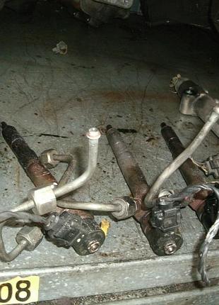 Форсунка дизельна форсункаi jeep cherokee kj 2.8crd bosch 0445110218